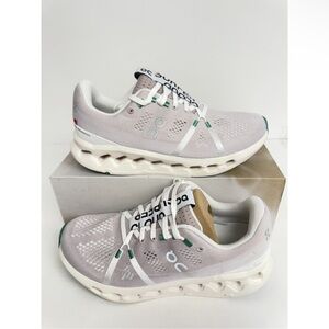 On Running Women's Light Gray Athletic Shoes